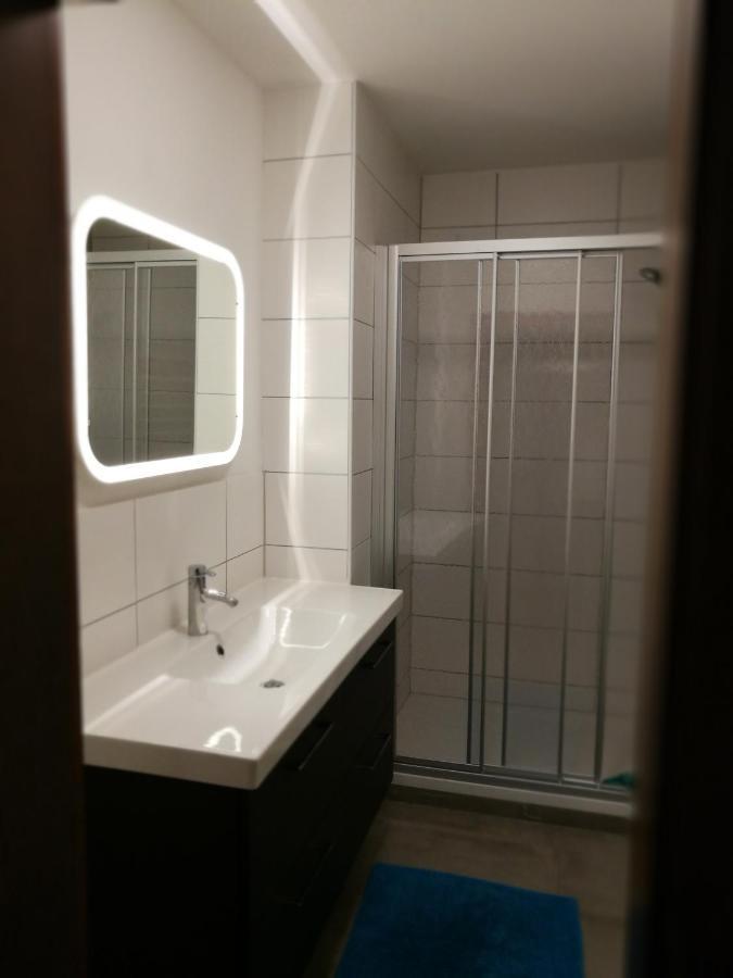 Gemuetliche Wohnung 10 Minuten Vom See Entfernt Τσελ αμ Ζέε Εξωτερικό φωτογραφία